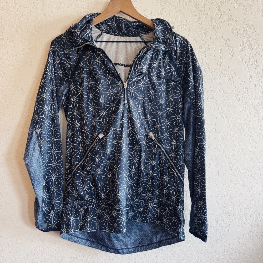 Lululemon | Miss Misty pullover windbreaker | 8